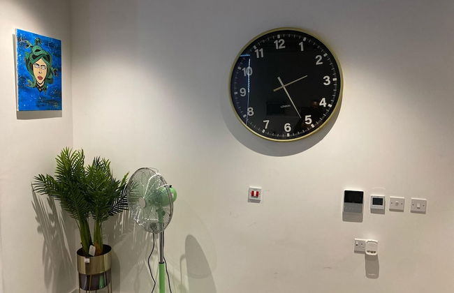 Immaculate 3-bed Apartment Homes in London - Foto 35