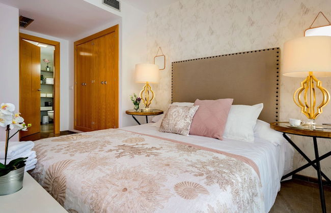 Genteel Home Pedregalejo - Photo 10