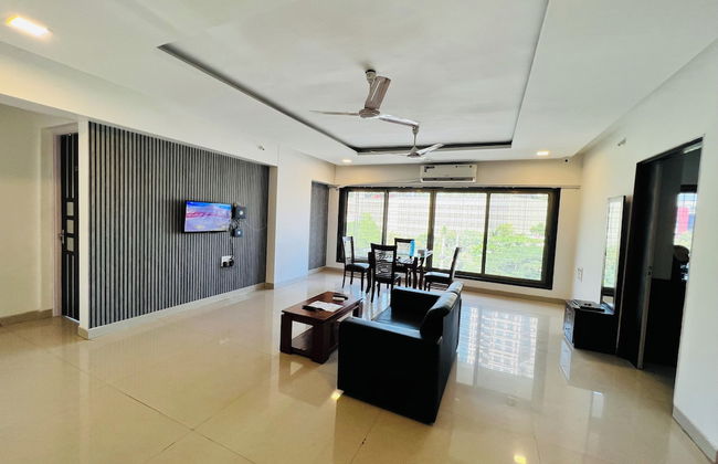 Hsquare Service Apartment Malad - Photo 8