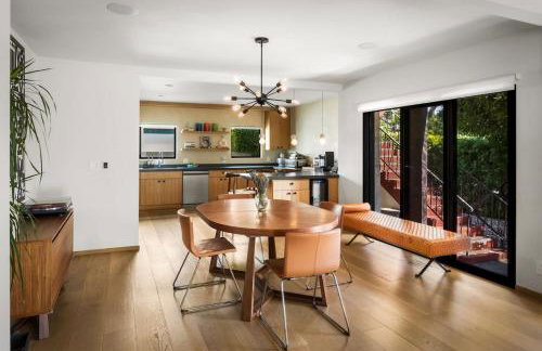 NEW! High-End Spanish Duplex | Luxury 3BR - Foto 17