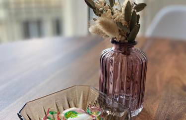 Appartement luxueux rénové avec balcon & garage - Foto 3