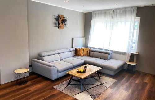 Perfect Place - Photo 1