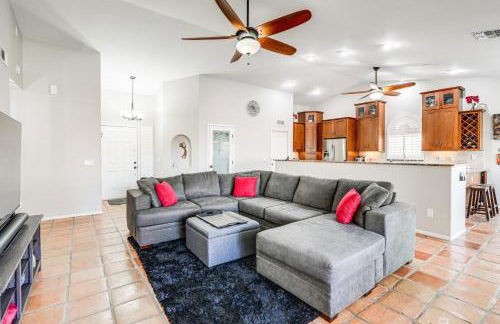 3 Mi to Dtwn Home with Heated Pool in Gilbert - Foto 6