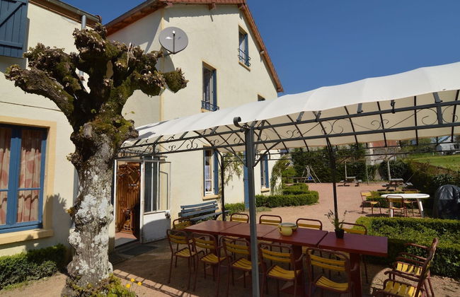 Unique Holiday Home in Saint-honore-les-bains With Garden - Foto 38