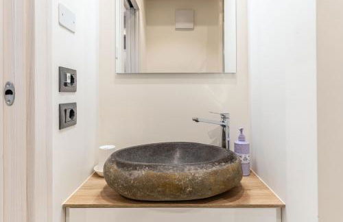 Luxury 2BR w/ River Castle View in Borgo Valsugana - Photo 20