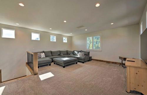 Modern Farmhouse with Patio, Grill and Mtn Views! - Foto 21