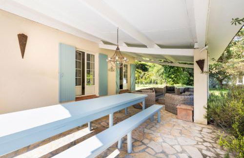 Spacious villa in Tourrettes-sur-Loup with Private Lake access Sleep 16 - Foto 38