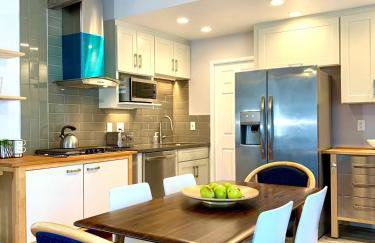 Remodeled spacious 2Bdr2Bath King beds backyard - Foto 44