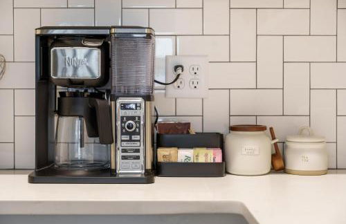 Wild West Oasis - Experienced Hosts, 2 King Suites - Foto 21