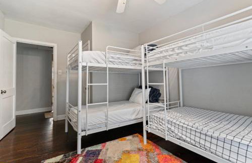 Breezy like Sunday Morning- Close to Everything! - Photo 26