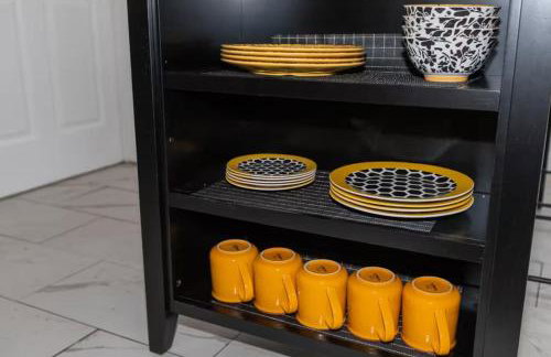 Two Homes - Charming Home and Cozy Bungalow - Foto 11