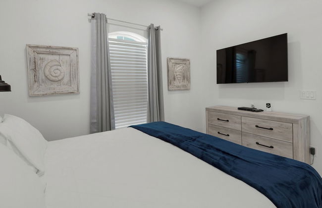 Modern + New Construction & Gulf Views; 3 Pools & Steps to Beach - Foto 3