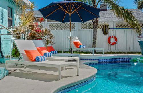 Walk to Beach, Heated Pool, Dog-Friendly, Firepit - Foto 10