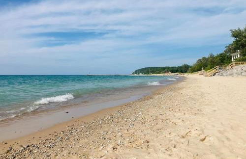 Spacious Condo Downtown Traverse City - Foto 22