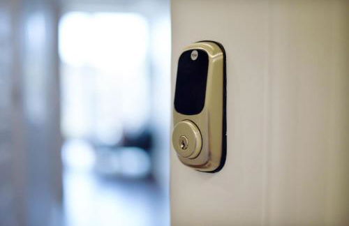 HostWise Stays - The Washington at Chatham - Free Parking, Great Views, Across from PPG Arena - Foto 7