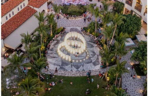 Stylish City Place WPB Escape King Bed and Den - Foto 37