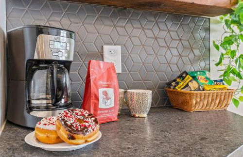 Passyunk Square Spacious 1 BR Oasis- Huge Deck - Foto 43