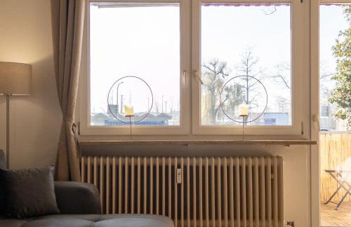 Franzi am Bahnhof - Foto 10