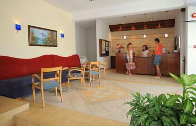 Petrosana Hotel Apartments - Foto 3