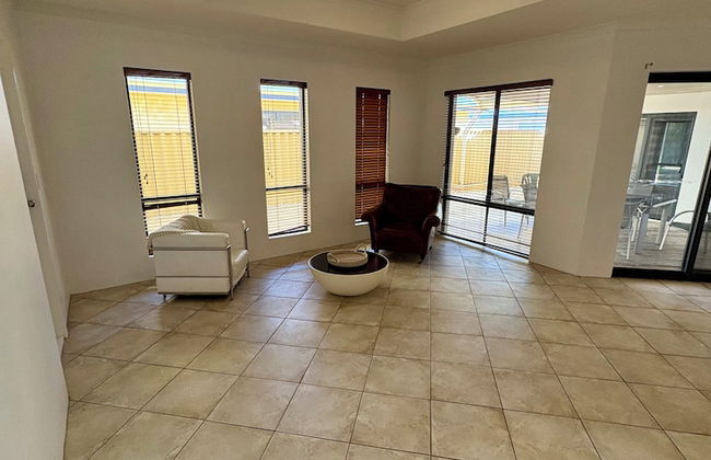 Seacrest Luxurious Holiday Home - Foto 13