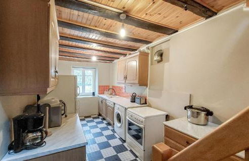 4 Bedroom Stunning Home In Hambers - Photo 6