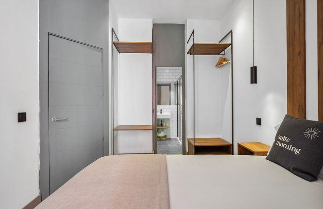 Limehome Madrid Calle de Santa Ana - Photo 21