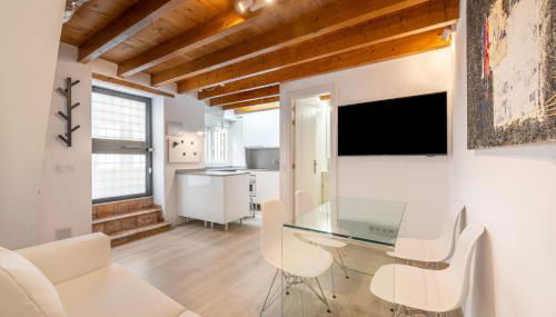 The Sailor House, minimum stay 30 nights, by PriorityVillas - Foto 2