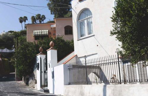 Brecchembè - Holiday Home in the center of Lacco Ameno - Foto 2