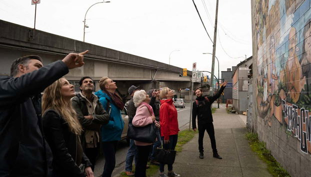 Tour de arte urbano por Vancouver + Cata de cervezas - Photo 2