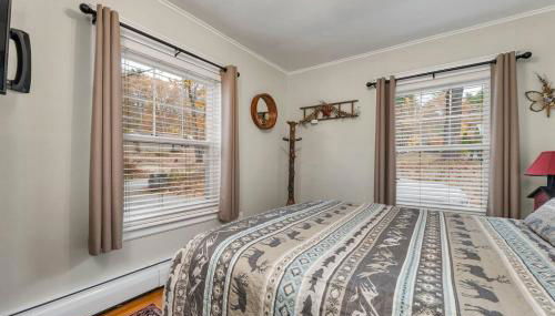 Home Away From Home in Down Town Meredith - Foto 4