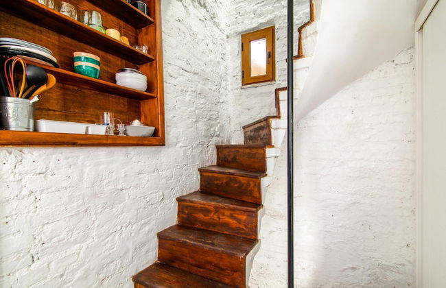 Single House Luminous and Chic Flat in Fatih - Photo 6