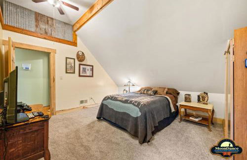 A Woodland Castle - Foto 26