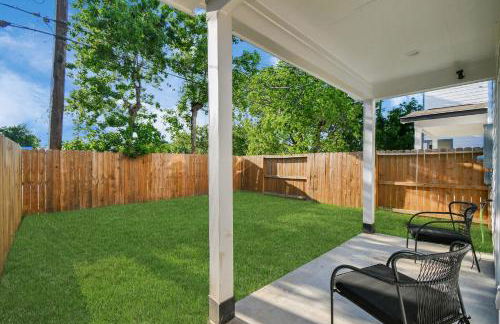 NEW! Grand Luxé Retreat - Modern Luxury - Free Parking - Near Med Center & NRG - Foto 38