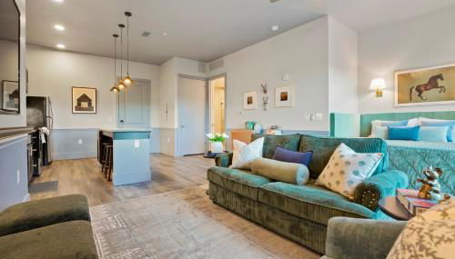 Golden Condo Patio with MTN Views Walk to DT Golden and School of Mines - Foto 3