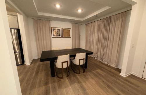 4BR Luxury House 12 mins from Downtown Raleigh - Foto 1