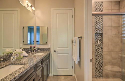 Modern Desert Princess CC Villa with Pristine Yard! - Foto 19