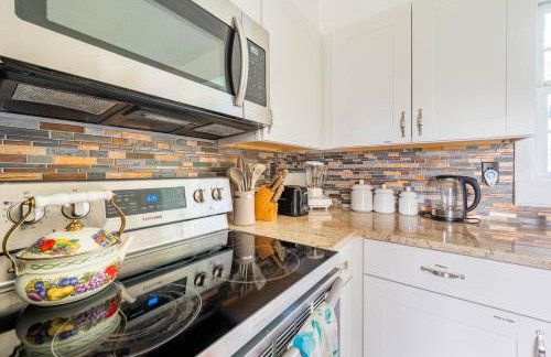 Bethel Woods Retreat - wPool, Hot Tub & Arcade! - Foto 16