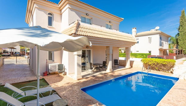 Villa Petra in Paralimni - Foto 2, Habitación