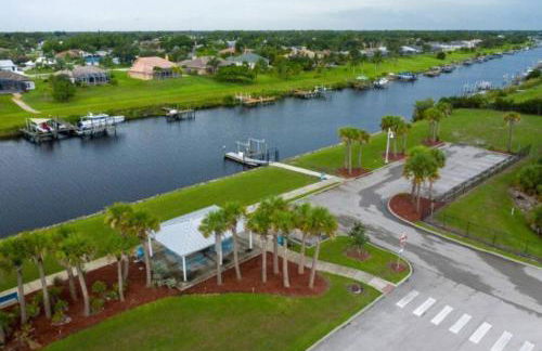 House with Heated Pool near to Florida Beaches - Foto 46