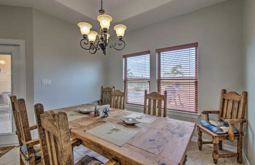 South Padre Paradise with Saltwater Pool Near Golf! - Foto 7