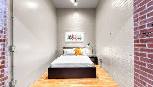 Celebrate the Season in a Trendy STL Loft 4D - Foto 3, Other
