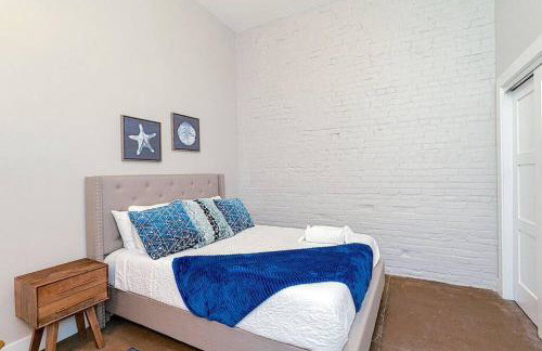 Ice Ice Baby Downtown Newport News - Foto 20