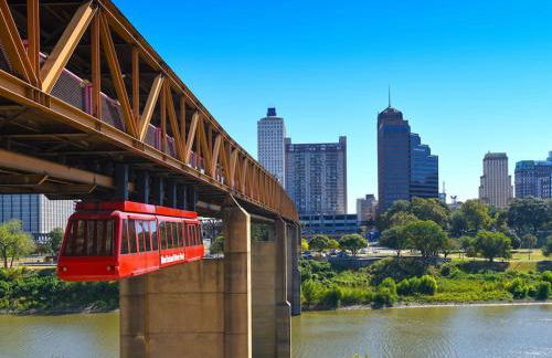 Cozy Delightful Private Studio near Rhodes College, Shuttle, & Vehicle Rental - Foto 38