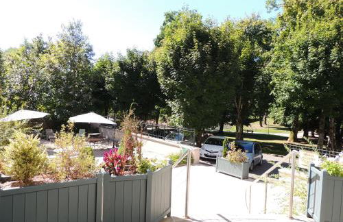 HOTEL CERISE - LES SOURCES Luxeuil-les-Bains - Foto 48