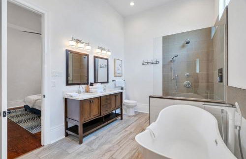 Treme Retreat w Pool & Arcade Near FQ - Foto 9