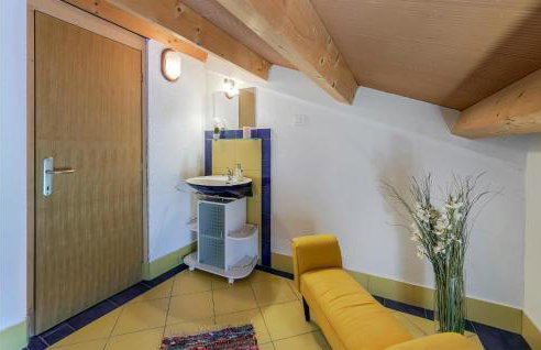 Four-Bedroom Holiday Home Labin With Sea View 08 - Photo 35