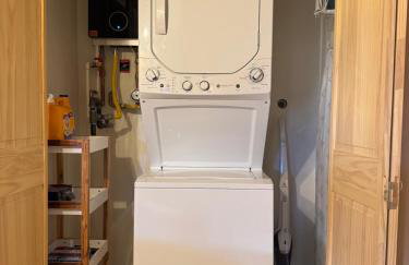 Terracotta Suite at ArnoTriplex! Hot Tub-Close to Downtown-Pet Friendly-No Pet Fee! - Foto 18