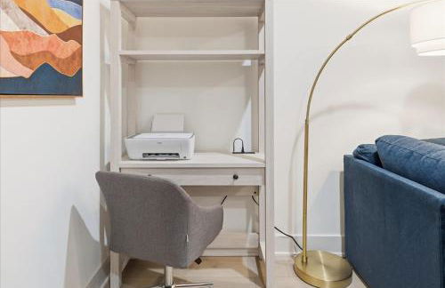 Brand New 5BR house & Carriage House near Downtown - Foto 48