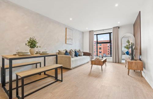 Elite & Elegant 1-Bed City Apartment, Wi-Fi & Netflix, Accommodates 6 - Foto 3