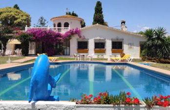 Spectacular Andalusian Villa Linda Vista Playa - Big Private Pool, BBQ & 2 Parking - Photo 1